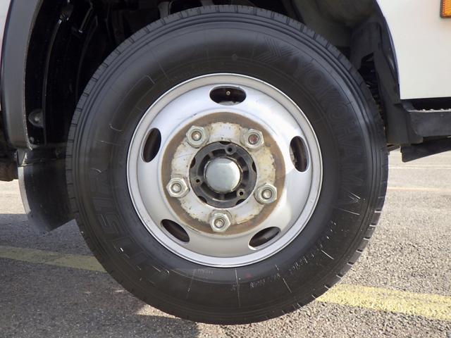 デュトロ 高所作業車 12m 鉄バケット フロント収納式 作業床高さ11.9m 積載荷重200kg アワメーター1736h 坂道発進補助装置 電動パーキングブレーキ 左電格ミラー ETC 3人乗 5MT(29枚目)