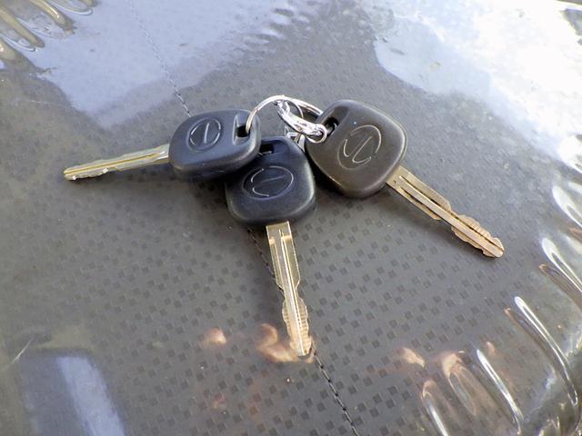 デュトロ 高所作業車 12m 鉄バケット フロント収納式 作業床高さ11.9m 積載荷重200kg アワメーター1736h 坂道発進補助装置 電動パーキングブレーキ 左電格ミラー ETC 3人乗 5MT(52枚目)