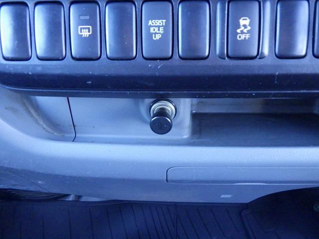 トヨエース 2トン ルートバン ジャストロー 絶版車 両側スライドドア リアWタイヤ 両側電格ミラー 横滑防止装置 純正ラジオ ETC キーレス 保証書 取説 2000kg 3人乗 5MT(24枚目)