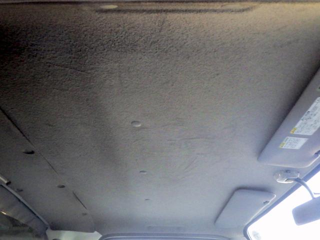 トヨエース 2トン ルートバン ジャストロー 絶版車 両側スライドドア リアWタイヤ 両側電格ミラー 横滑防止装置 純正ラジオ ETC キーレス 保証書 取説 2000kg 3人乗 5MT(30枚目)