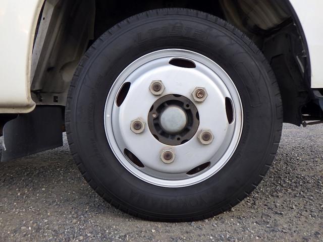 トヨエース 2トン ルートバン ジャストロー 絶版車 両側スライドドア リアWタイヤ 両側電格ミラー 横滑防止装置 純正ラジオ ETC キーレス 保証書 取説 2000kg 3人乗 5MT(36枚目)