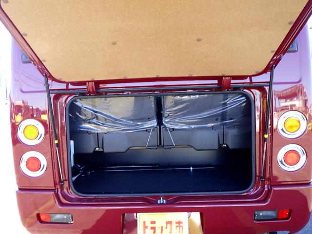 ローザ 　マイクロバス　２８人乗り　ロング　プロライン　自動ドア　冷蔵庫　自動ステップ　リクライニングシート　プライバシーガラス　衝突軽減ブレーキ　車線逸脱警報　横滑り防止装置　バックカメラ　ナビＴＶ　ＡＴ（10枚目）