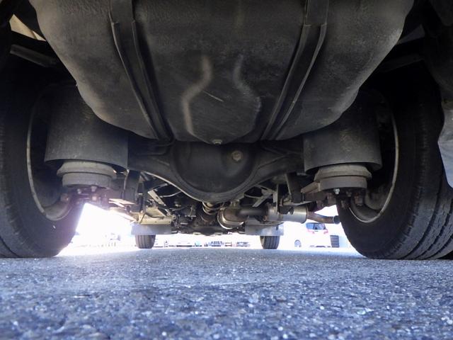 コースター 　バス　ＥＸ　ロング　２９人乗　Ｈｉルーフ　総輪エアサス　自動スイングドア　リアワイパー＆デフォガ　ルーフスポイラー　電動ルームミラー　リクライニングシート　荷物棚　ＬＥＤヘッド　ナビ　Ｂカメラ　６ＭＴ（39枚目）