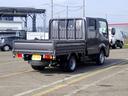 　１．２５トン　Ｗキャブ　平ボディー　スーパーロー　６人乗り　普通免許可　　リアＷタイヤ　荷台床鉄板　アオリステンレスカバー　荷台内側ラプターライナー　ドラレコ　ＥＴＣ　キーレス　１２５０ｋｇ　５ＭＴ（30枚目）