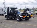 　３．５トン　アームロール　脱着装置付きコンテナ専用車　ラダー付きバックステージ　衝突軽減ブレーキ　車線逸脱警報　横滑り防止装置　クルーズコントロール　ミラーヒーター　３５００ｋｇ　６ＭＴ（34枚目）