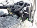 　３．５トン　アームロール　脱着装置付きコンテナ専用車　ラダー付きバックステージ　衝突軽減ブレーキ　車線逸脱警報　横滑り防止装置　クルーズコントロール　ミラーヒーター　３５００ｋｇ　６ＭＴ（45枚目）