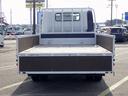 2トン 平ボディー ワイドロング 床板張り 全低床 埋込フック3対 左右アオリバランサー LEDヘッドライト 左右天井コンソール 純正ラジオ Bluetooth USB AUX ETC 保証書 6MT(39枚目)