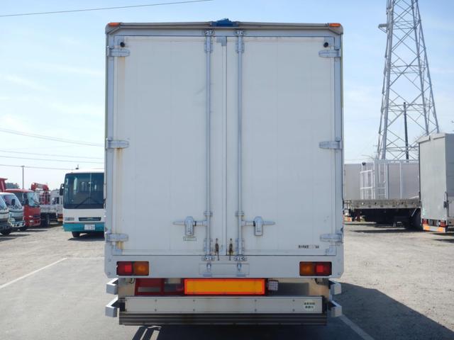 アルミウイング 増トンワイドロング 7t 6MT ベッド付き(6枚目)