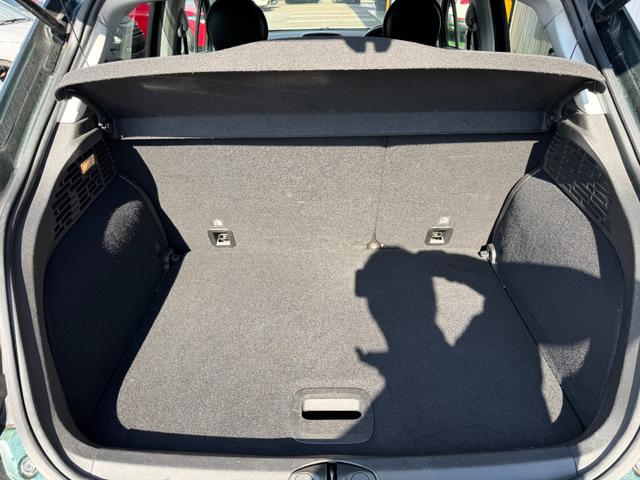 ５００Ｘ ポップスター　禁煙車　ユーザー買取車　地デジフルセグナビ　バックカメラ　ＡＳＳＯ　ＨＩＤヘッドライト　タイヤ新品　タイミングベルト一式交換歴有（15枚目）