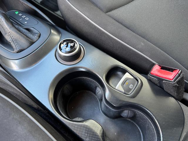 ５００Ｘ ポップスター　禁煙車　ユーザー買取車　地デジフルセグナビ　バックカメラ　ＡＳＳＯ　ＨＩＤヘッドライト　タイヤ新品　タイミングベルト一式交換歴有（32枚目）