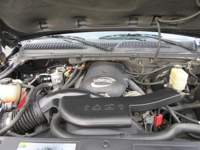シボレータホ 　Ｚ７１　４ＷＤ　新車並行車　実走行５００００ｋｍ　カナダ物　オートチェック証明付き　本皮シート　サンルーフ　ＥＴＣ　１ナンバー登録（10枚目）