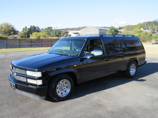 シボレーサバーバン ベースグレード　新車並行車　１オーナー　実走行６５３００マイル　４５４ビックブロックエンジン７．４Ｌ　カーファックス付き　同色ブラックＮＥＷペイント　１ナンバー登録　ローダウンＣノッチ　社外ＡＷ　ベンチシート（10枚目）