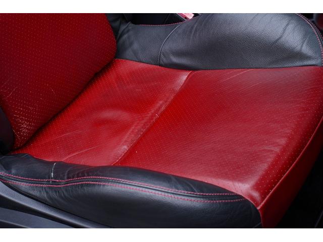CC GT 5速ミッションターボ赤黒コンビレザーシートヒーター付カロッツェリアフルセグ地デジナビETCリアコーナーセンサー禁煙灰皿未使用17インチ電動オープンダッシュレザー張替え済サブウーファースピーカー付(26枚目)