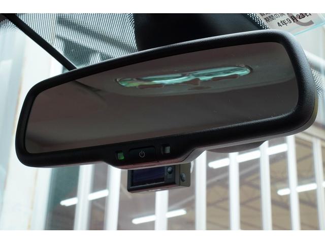 CC GT 5速ミッションターボ赤黒コンビレザーシートヒーター付カロッツェリアフルセグ地デジナビETCリアコーナーセンサー禁煙灰皿未使用17インチ電動オープンダッシュレザー張替え済サブウーファースピーカー付(55枚目)