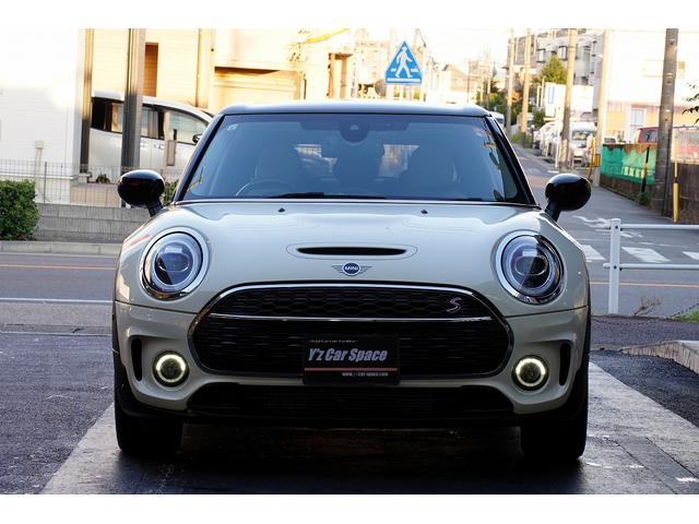 ＭＩＮＩ クーパーＳＤ　クラブマン　禁煙１オーナー本革シートヒーター付デジタルインナーミラードラレコ前後コーナーセンサＥＴＣナビＬＥＤアクティブクルーズコントロール電動パーキングスマートキー前後ディクセル低ダストパット断熱フィルム施工済（13枚目）