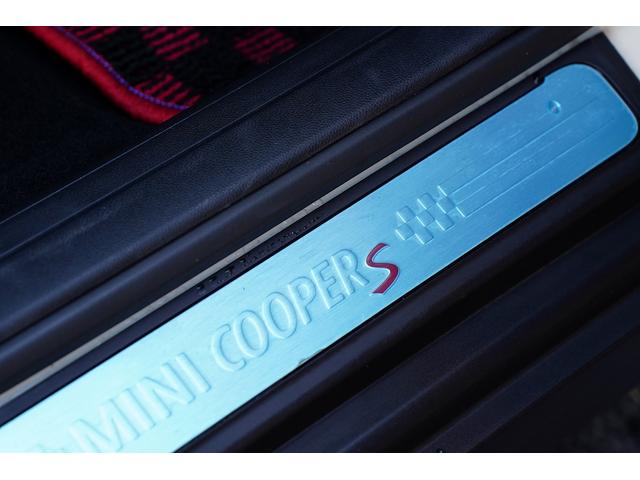 ＭＩＮＩ クーパーＳＤ　クラブマン　禁煙１オーナー本革シートヒーター付デジタルインナーミラードラレコ前後コーナーセンサＥＴＣナビＬＥＤアクティブクルーズコントロール電動パーキングスマートキー前後ディクセル低ダストパット断熱フィルム施工済（36枚目）