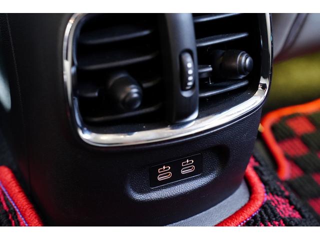ＭＩＮＩ クーパーＳＤ　クラブマン　禁煙１オーナー本革シートヒーター付デジタルインナーミラードラレコ前後コーナーセンサＥＴＣナビＬＥＤアクティブクルーズコントロール電動パーキングスマートキー前後ディクセル低ダストパット断熱フィルム施工済（40枚目）