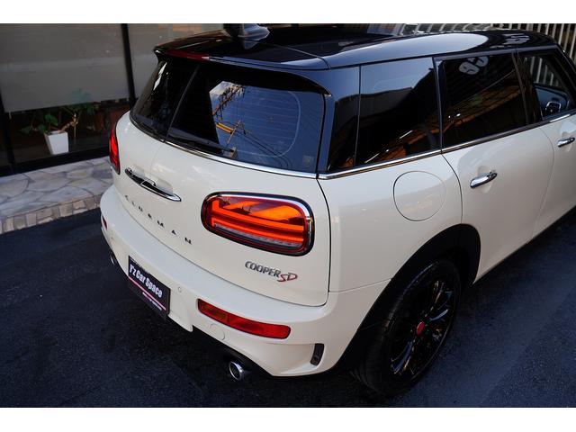 ＭＩＮＩ クーパーＳＤ　クラブマン　禁煙１オーナー本革シートヒーター付デジタルインナーミラードラレコ前後コーナーセンサＥＴＣナビＬＥＤアクティブクルーズコントロール電動パーキングスマートキー前後ディクセル低ダストパット断熱フィルム施工済（69枚目）