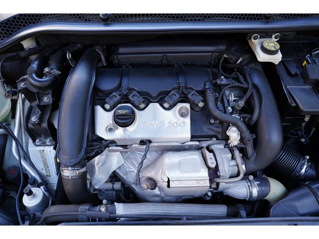 RCZ ベースグレード 左ハンドル6速ミッションターボ本革シート地デジナビETC前後コーナーセンサー禁煙クルーズコントロールシートヒーターヒルアシスト盗難防止ESP横滑防止アクティブリアスポ19インチアルミHIDオートライト(56枚目)