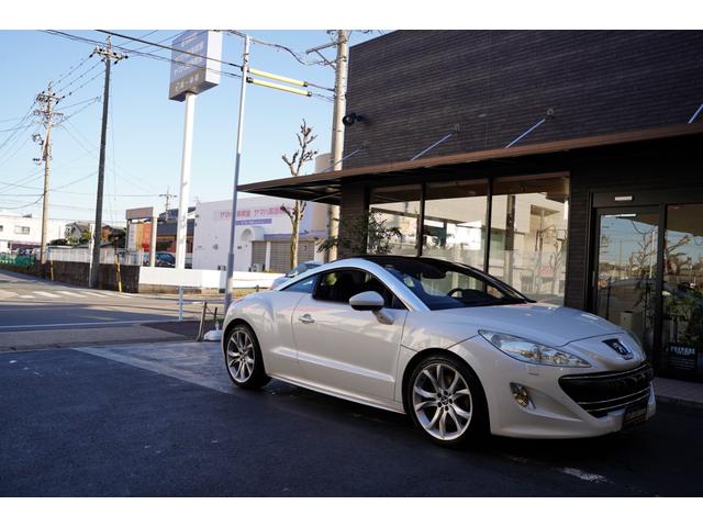 RCZ ベースグレード 左ハンドル6速ミッションターボ本革シート地デジナビETC前後コーナーセンサー禁煙クルーズコントロールシートヒーターヒルアシスト盗難防止ESP横滑防止アクティブリアスポ19インチアルミHIDオートライト(79枚目)