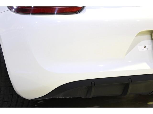 GTS 雨天未使用 スポーツクロノパッケージ アルミニウムパッケージ スポーツデザインステアリング スポーツエキゾーストシステム アルカンターラシート ウィンカー 5ターンシグナル(32枚目)