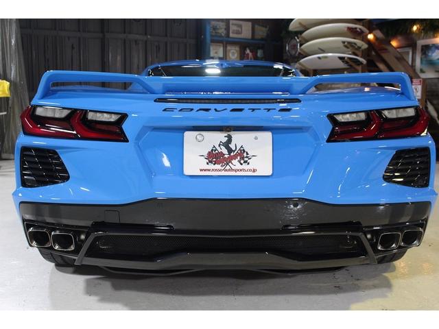 ２ＬＴ　正規ディーラー車　コルベット　Ｃ８　２ＬＴ　Ｚ５１　パフォーマンスパッケージ　右ハンドル　車体カラー　ラピッドブル　Ｂｌｕｅｔｏｏｔｈ接続　バックカメラ　フロントカメラ　レザーシート　スマートキー(3枚目)