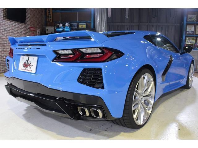 ２ＬＴ　正規ディーラー車　コルベット　Ｃ８　２ＬＴ　Ｚ５１　パフォーマンスパッケージ　右ハンドル　車体カラー　ラピッドブル　Ｂｌｕｅｔｏｏｔｈ接続　バックカメラ　フロントカメラ　レザーシート　スマートキー(7枚目)