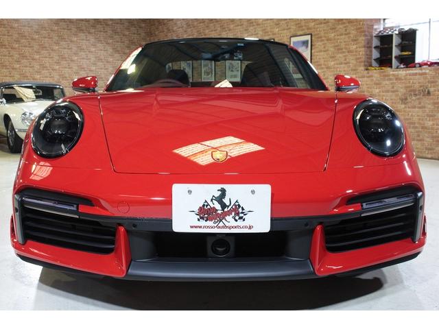 ９１１ターボＳＰＤＫ　正規Ｄ車　レザーインテリアボルドーレッド　スポーツシート　スポーツクロノパッケージ　ＢＯＳＥサラウンドサウンドシステム　サラウンドビューシステム　９１１ＴｕｒｂｏＳ　ＥｘｃｌｕｓｉｖｅＤｅｓｉｇｎＡＷ(2枚目)