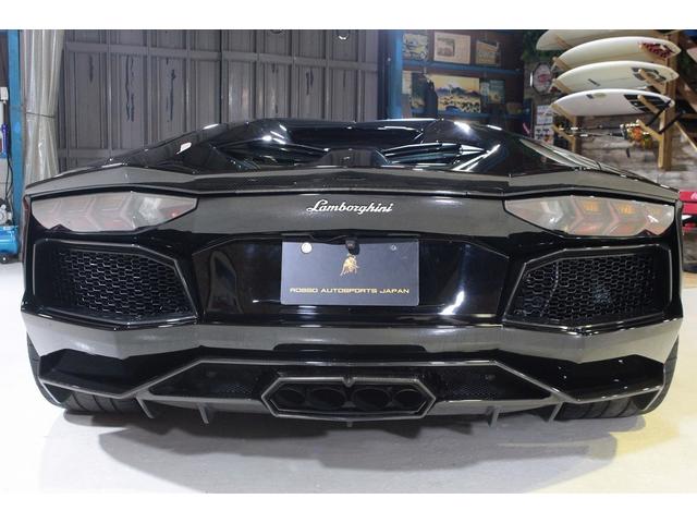 ＬＰ７００－４ロードスター　正規ディーラー車　バックカメラ　レッドブレーキキャリパー(3枚目)