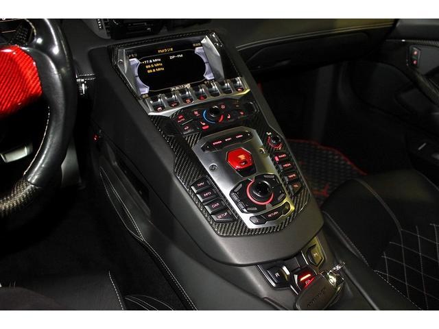 アヴェンタドール ＬＰ７００－４ロードスター　正規ディーラー車　バックカメラ　レッドブレーキキャリパー（43枚目）