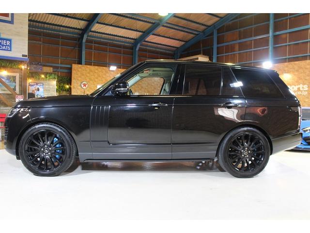 レンジローバー オートバイオグラフィー 後期モデル ピクセルLEDヘッドライト スライディングパノラミックルーフ ソフトドアクローズ MERIDIANサラウンドサウンドシステム テレインレスポンス2パーフォレイテッドセミアニリンレザーシート(5枚目)