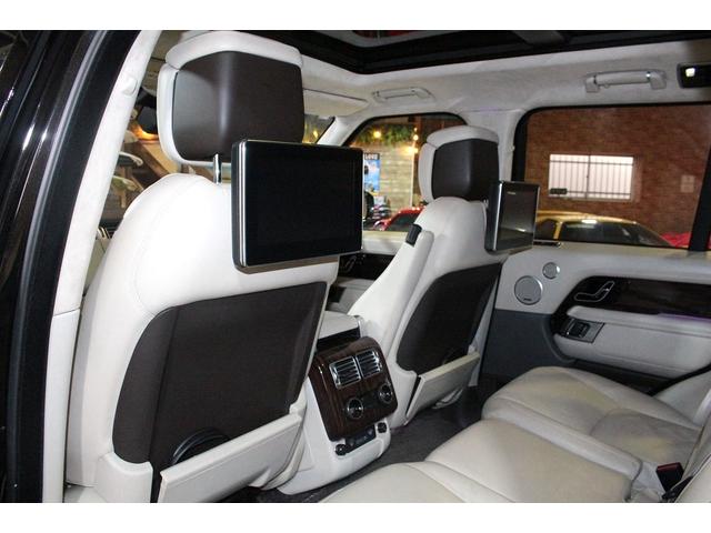 レンジローバー オートバイオグラフィー 後期モデル ピクセルLEDヘッドライト スライディングパノラミックルーフ ソフトドアクローズ MERIDIANサラウンドサウンドシステム テレインレスポンス2パーフォレイテッドセミアニリンレザーシート(14枚目)