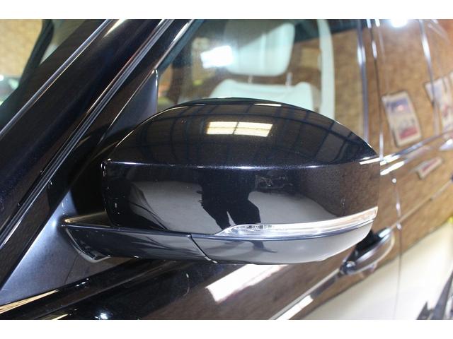 レンジローバー オートバイオグラフィー 後期モデル ピクセルLEDヘッドライト スライディングパノラミックルーフ ソフトドアクローズ MERIDIANサラウンドサウンドシステム テレインレスポンス2パーフォレイテッドセミアニリンレザーシート(24枚目)