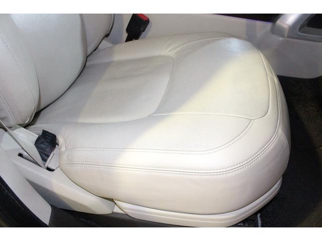 レンジローバー オートバイオグラフィー 後期モデル ピクセルLEDヘッドライト スライディングパノラミックルーフ ソフトドアクローズ MERIDIANサラウンドサウンドシステム テレインレスポンス2パーフォレイテッドセミアニリンレザーシート(34枚目)