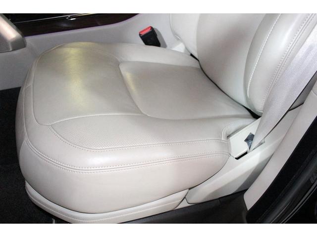 レンジローバー オートバイオグラフィー 後期モデル ピクセルLEDヘッドライト スライディングパノラミックルーフ ソフトドアクローズ MERIDIANサラウンドサウンドシステム テレインレスポンス2パーフォレイテッドセミアニリンレザーシート(51枚目)