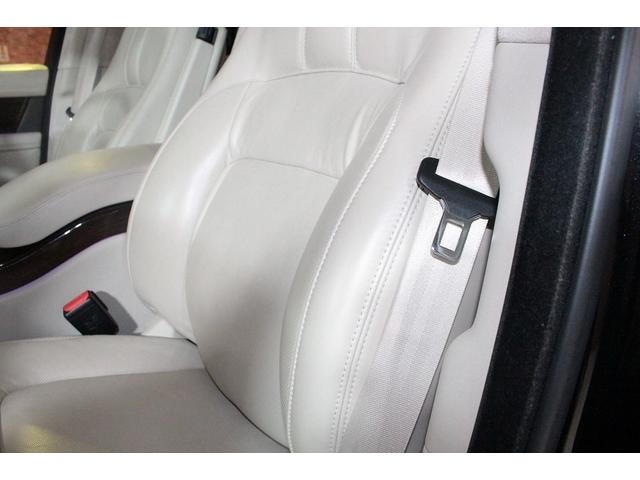 レンジローバー オートバイオグラフィー 後期モデル ピクセルLEDヘッドライト スライディングパノラミックルーフ ソフトドアクローズ MERIDIANサラウンドサウンドシステム テレインレスポンス2パーフォレイテッドセミアニリンレザーシート(52枚目)