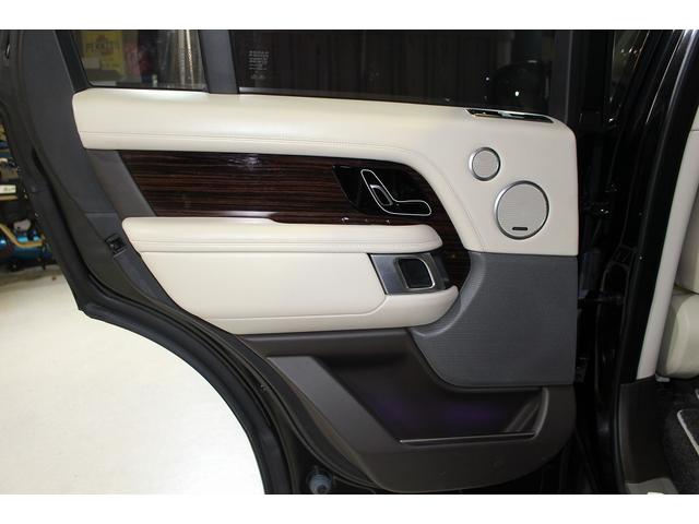 レンジローバー オートバイオグラフィー 後期モデル ピクセルLEDヘッドライト スライディングパノラミックルーフ ソフトドアクローズ MERIDIANサラウンドサウンドシステム テレインレスポンス2パーフォレイテッドセミアニリンレザーシート(55枚目)