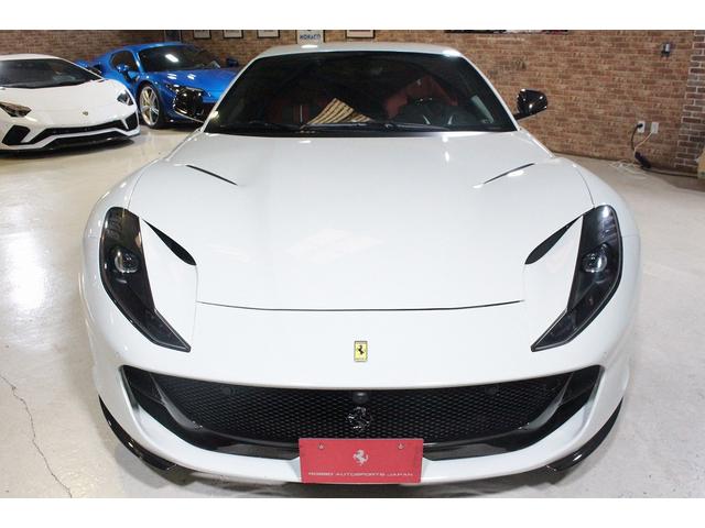 812スーパーファスト ベースグレード F1 DCT ・カーボンインテリア・オプションシート・ブリリアントマフラー・内装色レッド(5枚目)