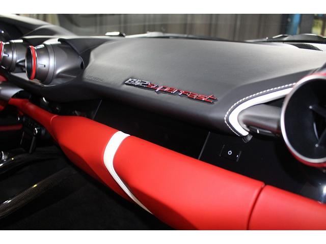 812スーパーファスト ベースグレード F1 DCT ・カーボンインテリア・オプションシート・ブリリアントマフラー・内装色レッド(14枚目)