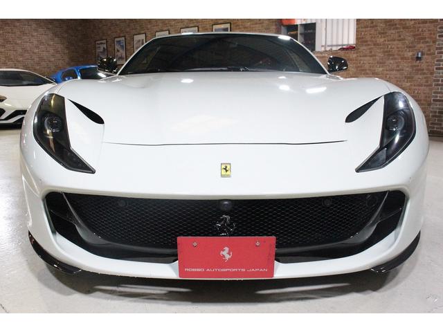 812スーパーファスト ベースグレード F1 DCT ・カーボンインテリア・オプションシート・ブリリアントマフラー・内装色レッド(26枚目)