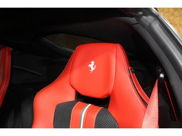 812スーパーファスト ベースグレード F1 DCT ・カーボンインテリア・オプションシート・ブリリアントマフラー・内装色レッド(44枚目)