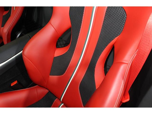 812スーパーファスト ベースグレード F1 DCT ・カーボンインテリア・オプションシート・ブリリアントマフラー・内装色レッド(45枚目)