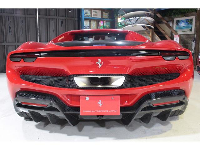 296GTB ベースグレード F1 DCT・カーボンエクステリア・ロッソコルサ・フロントリフター・エンジンルームカーボン(4枚目)