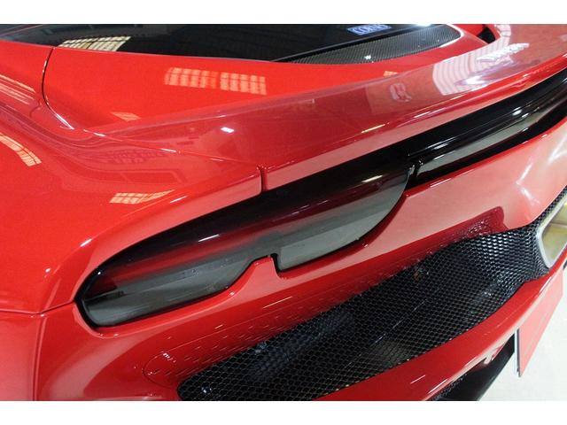 296GTB ベースグレード F1 DCT・カーボンエクステリア・ロッソコルサ・フロントリフター・エンジンルームカーボン(9枚目)