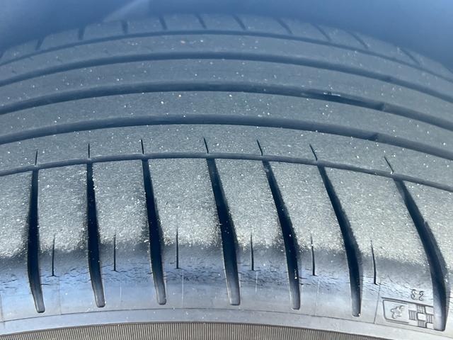 ステルヴィオ クアドリフォリオ　２．９リッター　Ｖ６ツインターボエンジン　４ＷＤ　５１０馬力（11枚目）