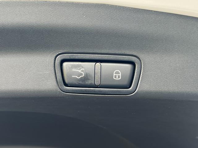 ステルヴィオ クアドリフォリオ　２．９リッター　Ｖ６ツインターボエンジン　４ＷＤ　５１０馬力（74枚目）