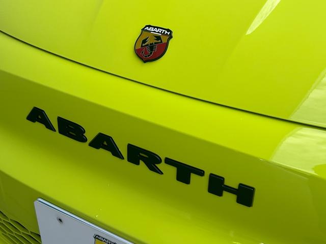アバルト500e ツーリズモ ハッチバック 元デモカー(18枚目)