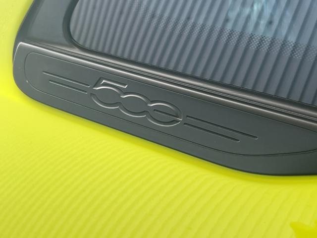 アバルト500e ツーリズモ ハッチバック 元デモカー(20枚目)