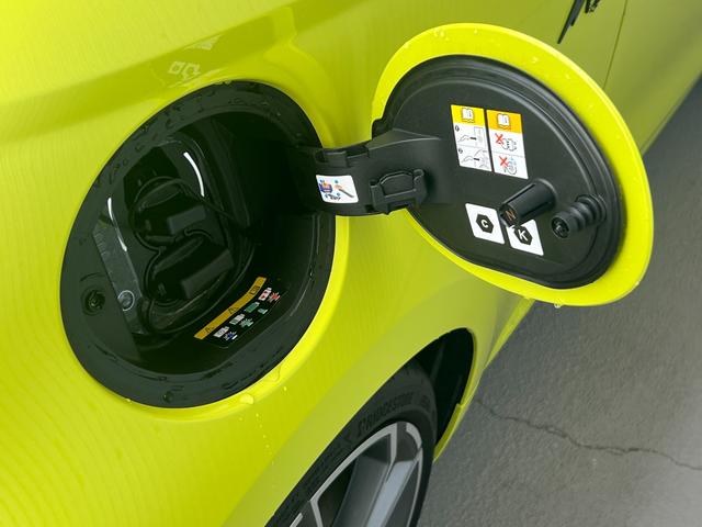 アバルト500e ツーリズモ ハッチバック 元デモカー(21枚目)