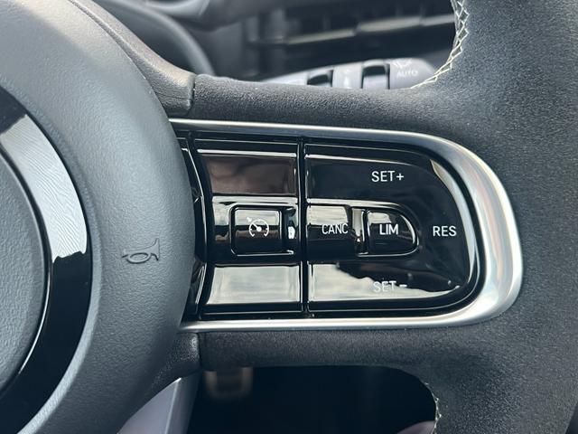 アバルト500e ツーリズモ ハッチバック 元デモカー(32枚目)